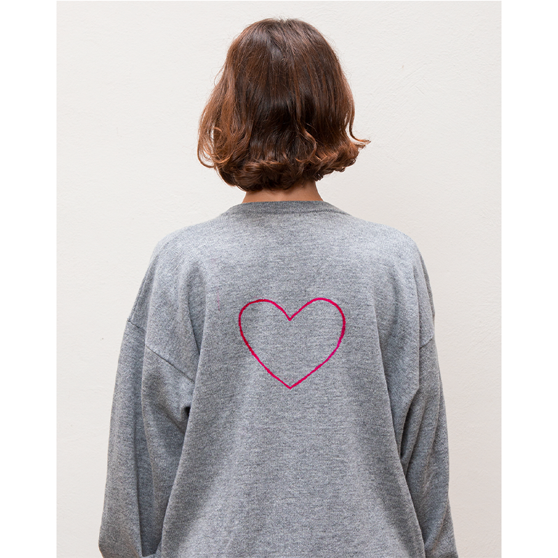 Maglione grigio cuore